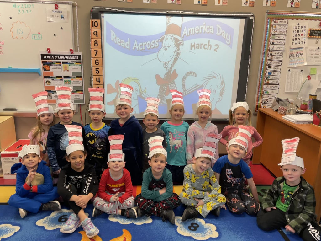 students wear paper Cat in the Hat hats